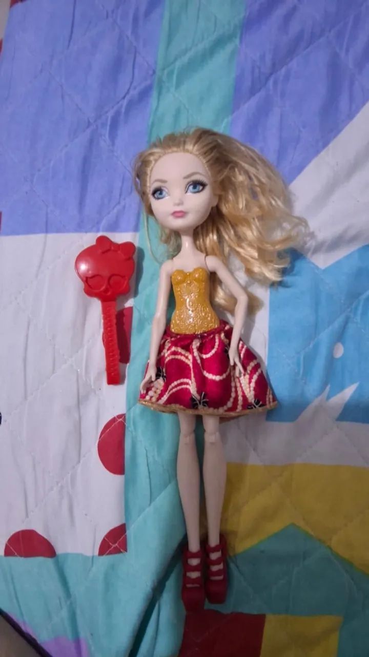 Boneca Apple White Signature Ever After High - Foto 2