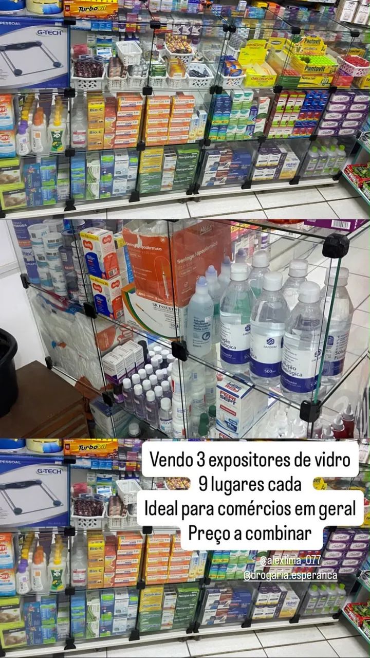 Expositores de vidro + 61 prateleiras 