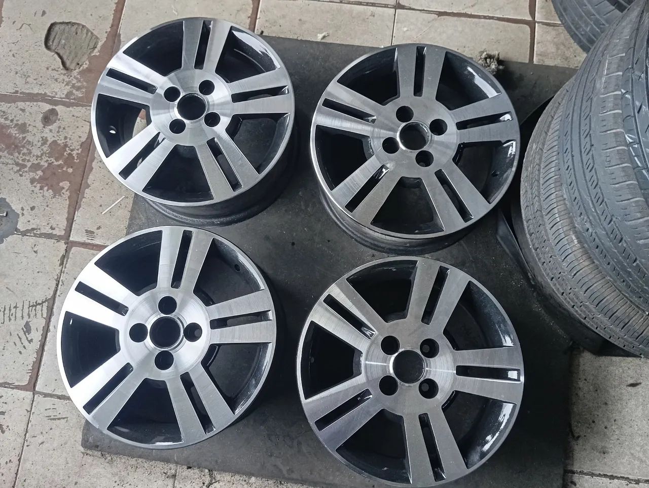 Rodas aro 15 Agile 