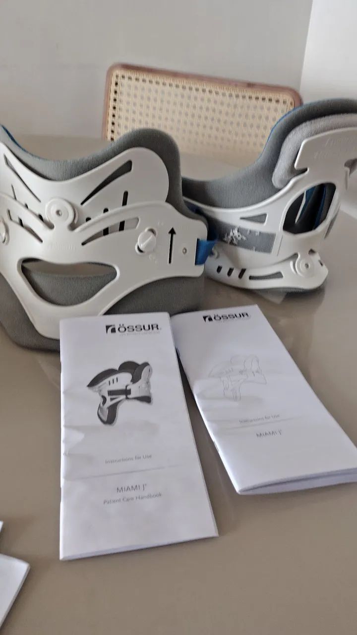 VENDO ou TROCO Colar cervical! - Foto 2