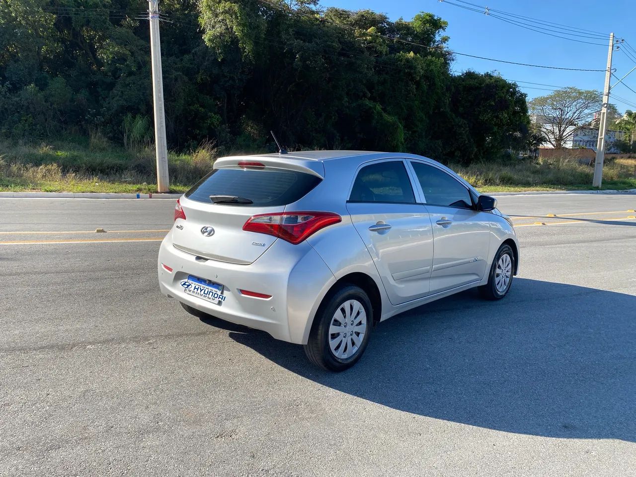 Hyundai HB20 Comf./c.plus/c.style 1.0 Flex 12V 2014 - Foto 2