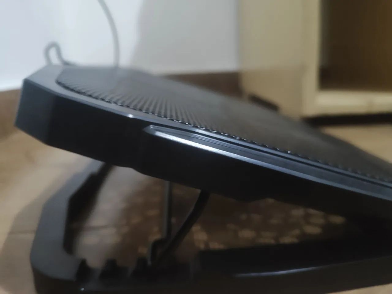 Suporte de nootbook com Fan: C3tech nbc-100bk  - Foto 5