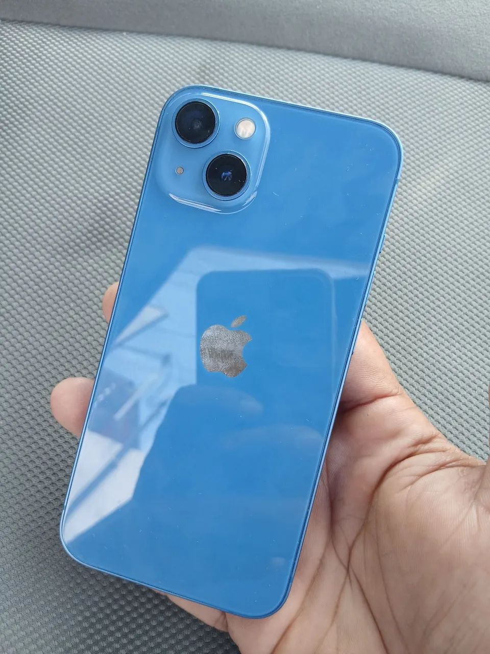 Vendo iphone 13 128g lilás todo original  - Foto 3