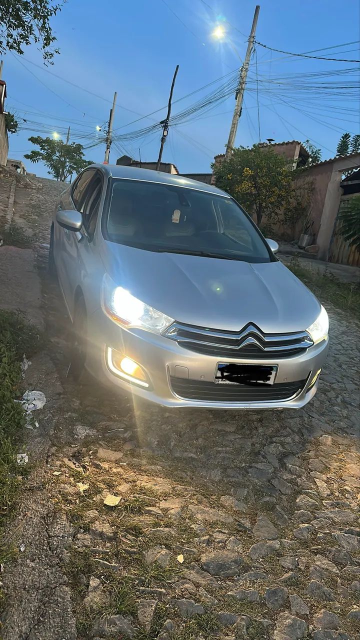 Citroën C4 C4 LOUNGE Exclusive 1.6 Turbo 4p Aut. 2014