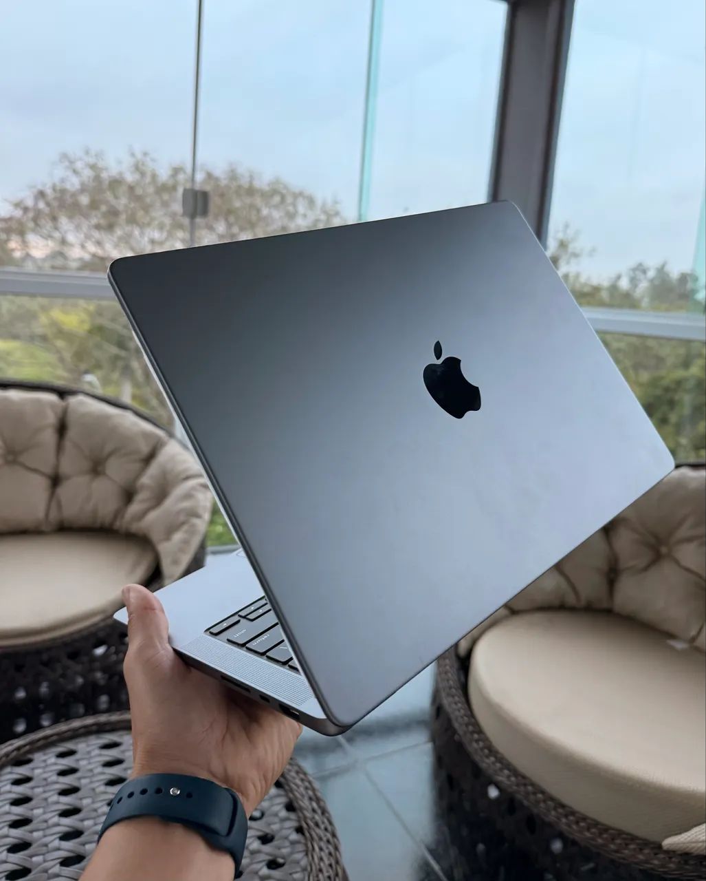 MacBook Pro 14p M2 512G/16G  - Foto 3