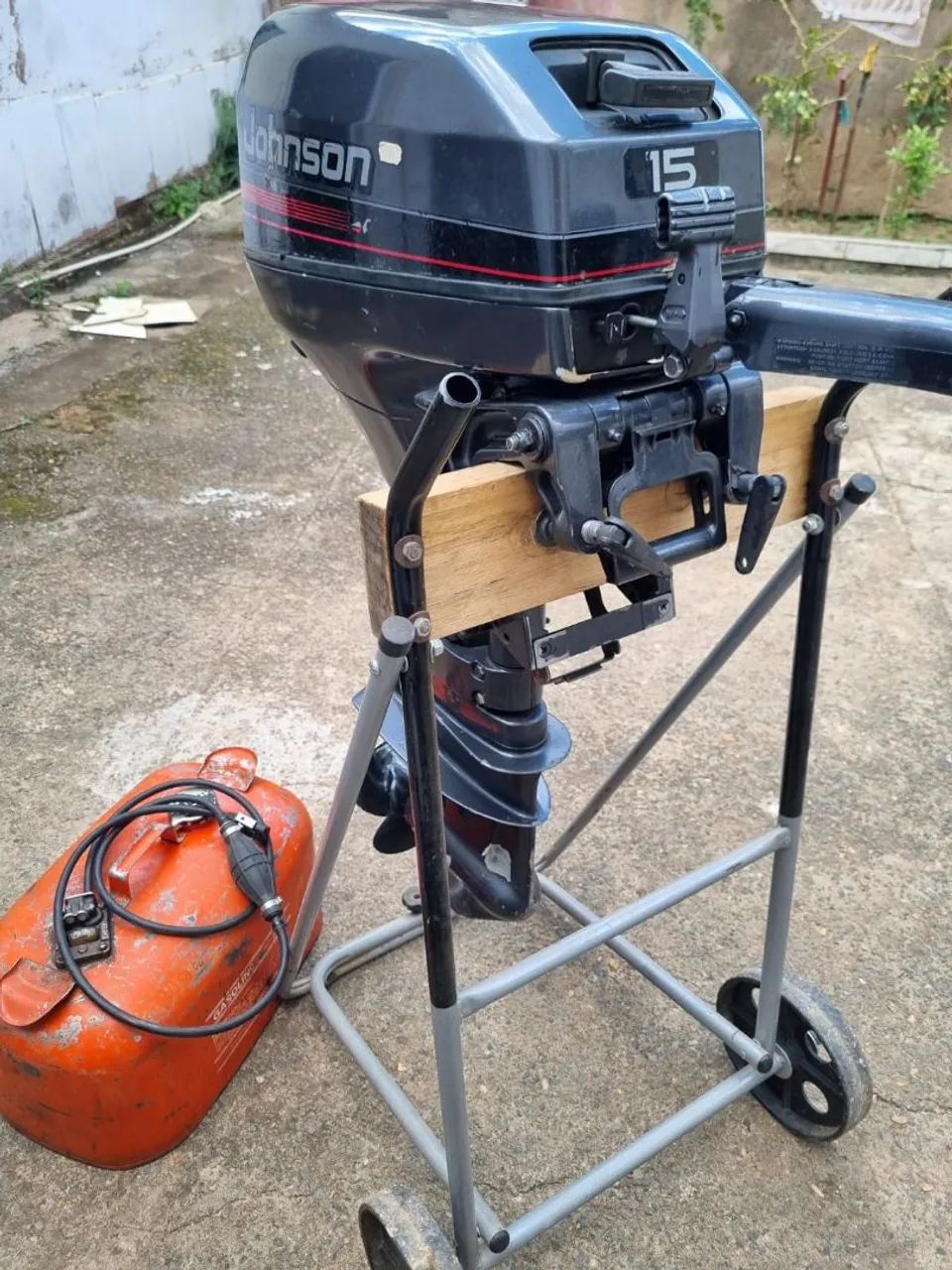 Motor para Barco Johnson 15 HP - Foto 3