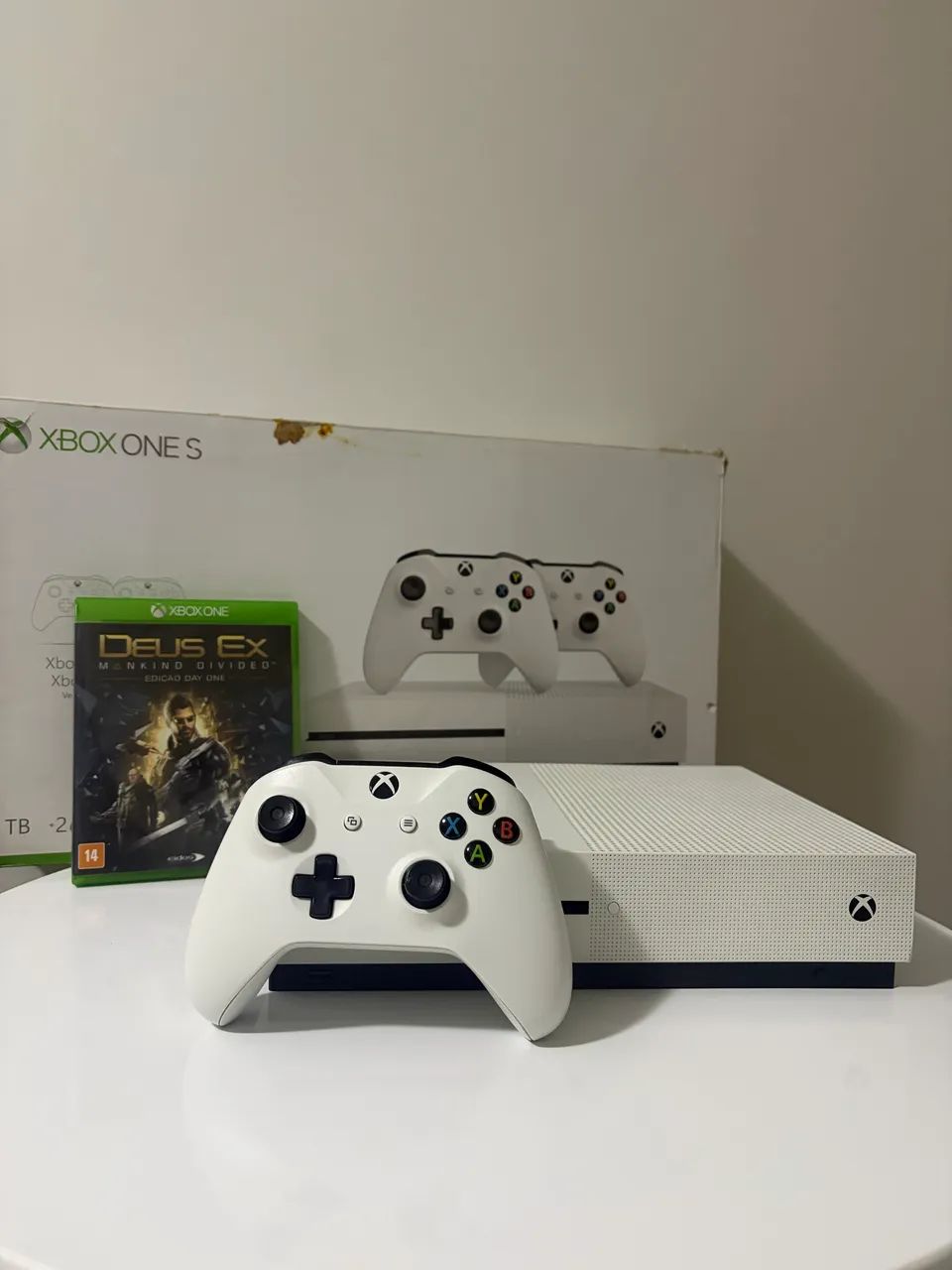 Xbox one S novíssimo com jogo!