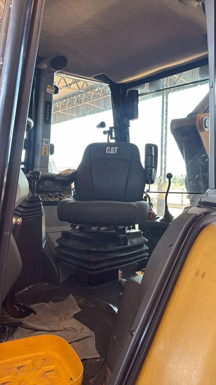 cat 416 2023 - Foto 3
