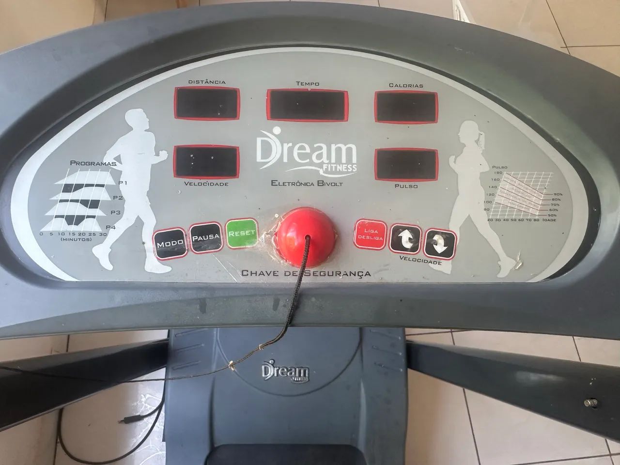 Vende-se esteira para caminhada ou corrida em ótimo estado - Foto 3