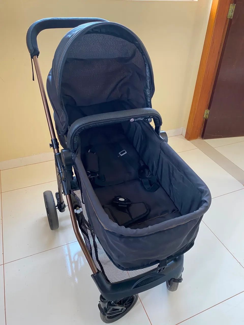 Vendo carrinho de bebê  - Foto 6