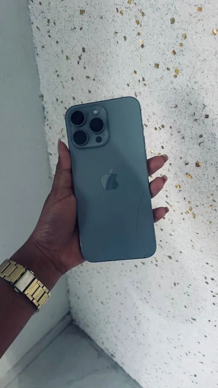 iPhone 15 pro Max leia 