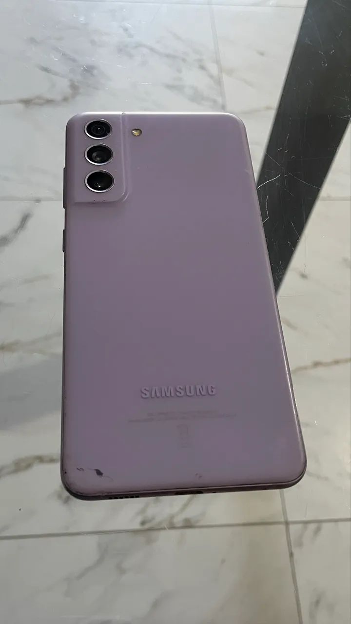 Samsung Galaxy S21 FE  - Foto 2