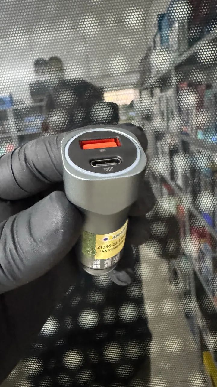 Carregador Veicular Turbo 48W com USB e PD - Foto 3