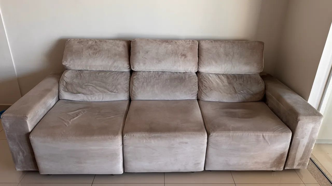Sofá Retrátil Cinza 3 Lugares  - Foto 3