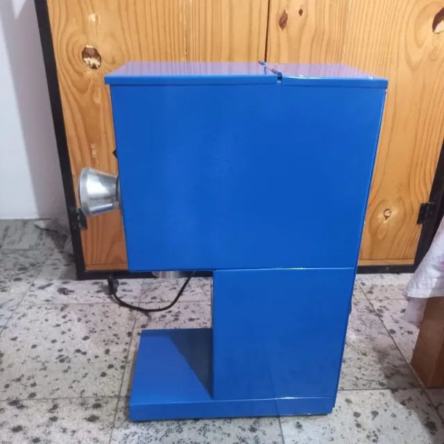 Moinho/moedor de café profissional Prisma Moinhos, modelo semi automático, 220V. - Foto 4
