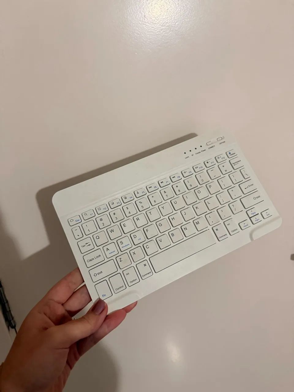 IPAD 7 GERAÇÃO COM TECLADO E CAPINHA - Foto 4