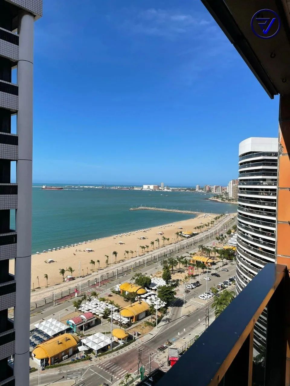 Flat à venda 2 quartos em Fortaleza, Meireles