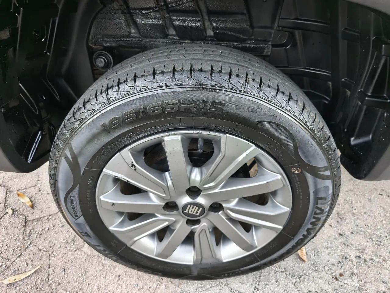 Fiat Strada Freedom 1.3 Flex 8V CS Plus 2021 - Foto 4