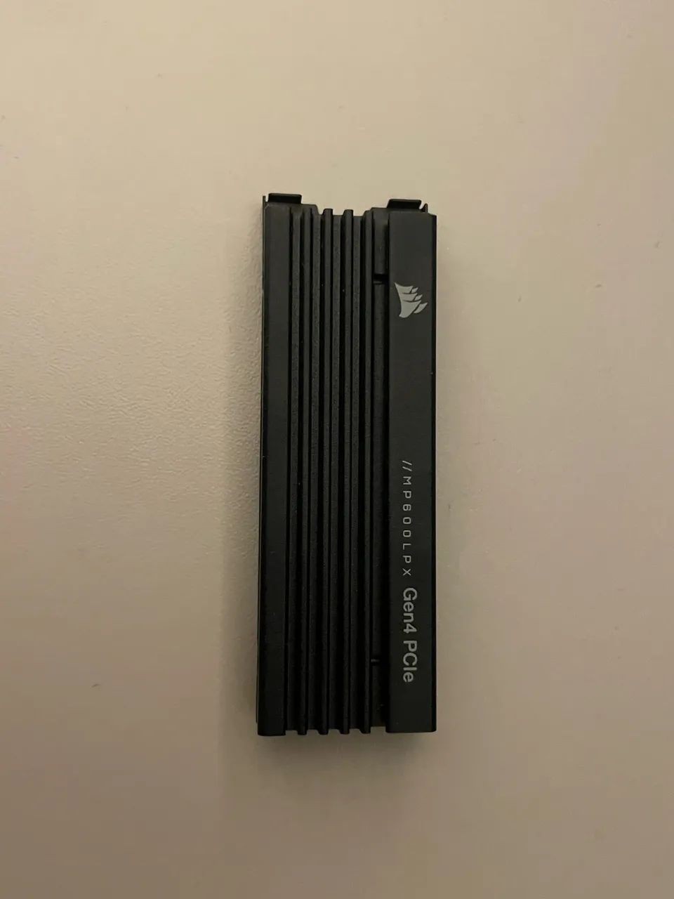     SSD Corsair MP600 LPX 2TB PCIe Gen4 NVMe Compatível com PS5
