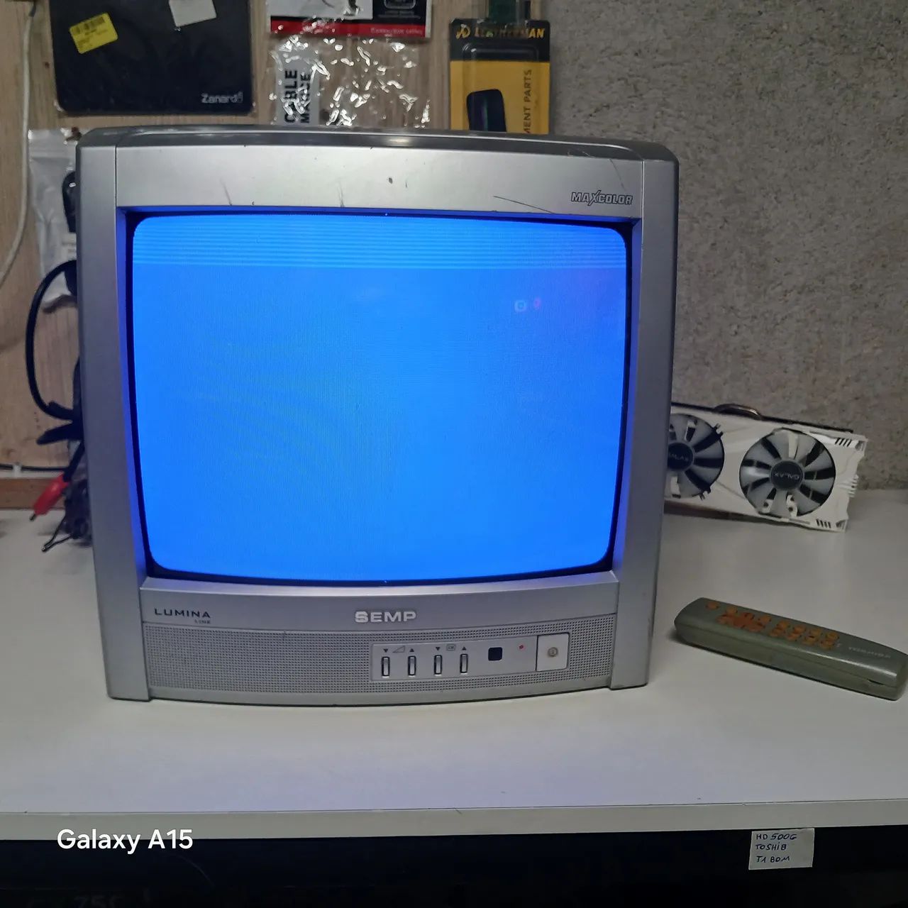 Vendo essa ? da sempre tochiba de 14 polegadas funcionando tudo tem o controle  - Foto 3