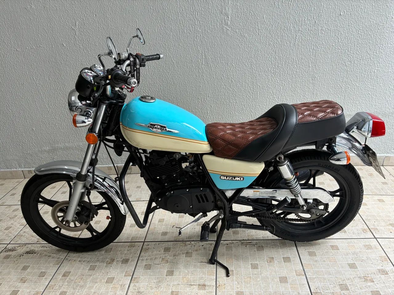 Intruder 125 - Foto 2