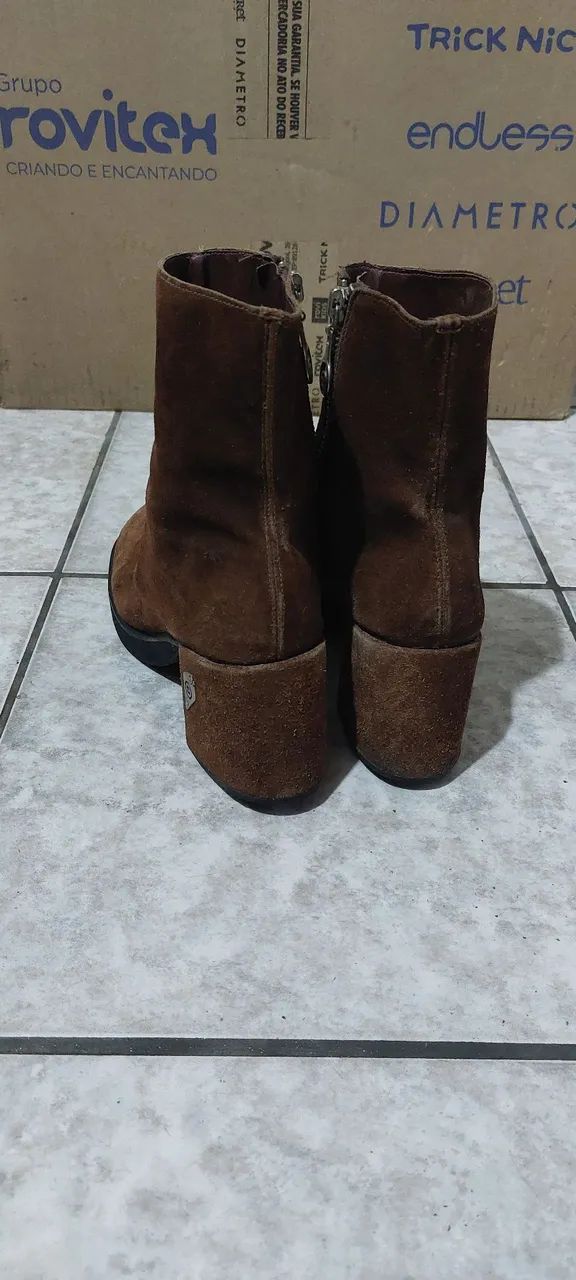 Bota tamanho 38/39 - Foto 3