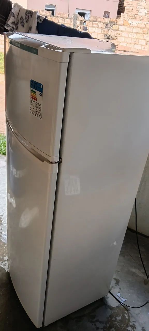 Vende-se Geladeira Consul - Foto 2