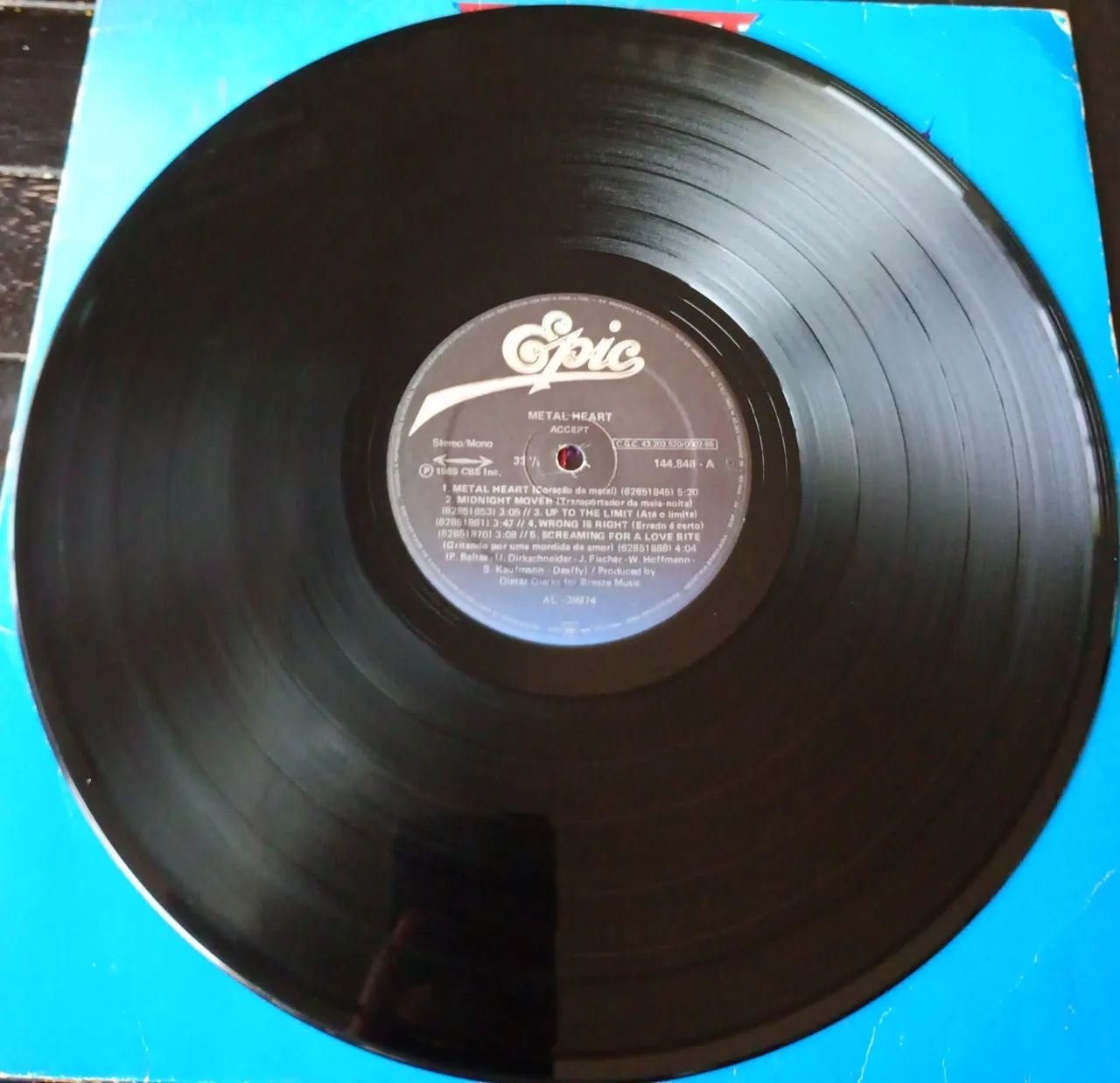 LP ACCEPT Metal Heart Vinil Autografado  - Foto 4