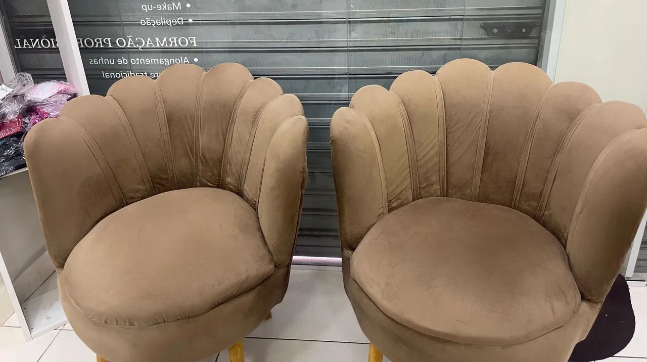 Poltronas novas64985850547201120