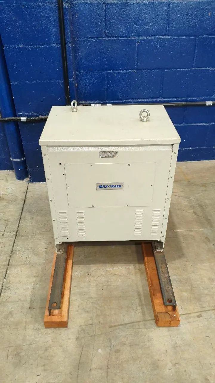 Transformador