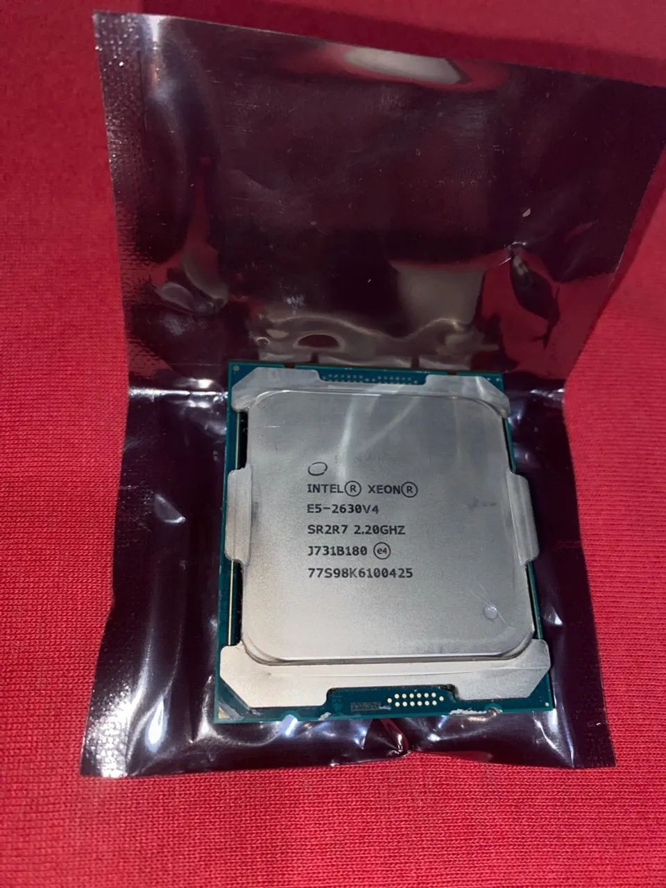 Processador Intel Xeon E5-2630 V4 - 10 Núcleos / 20 Threads