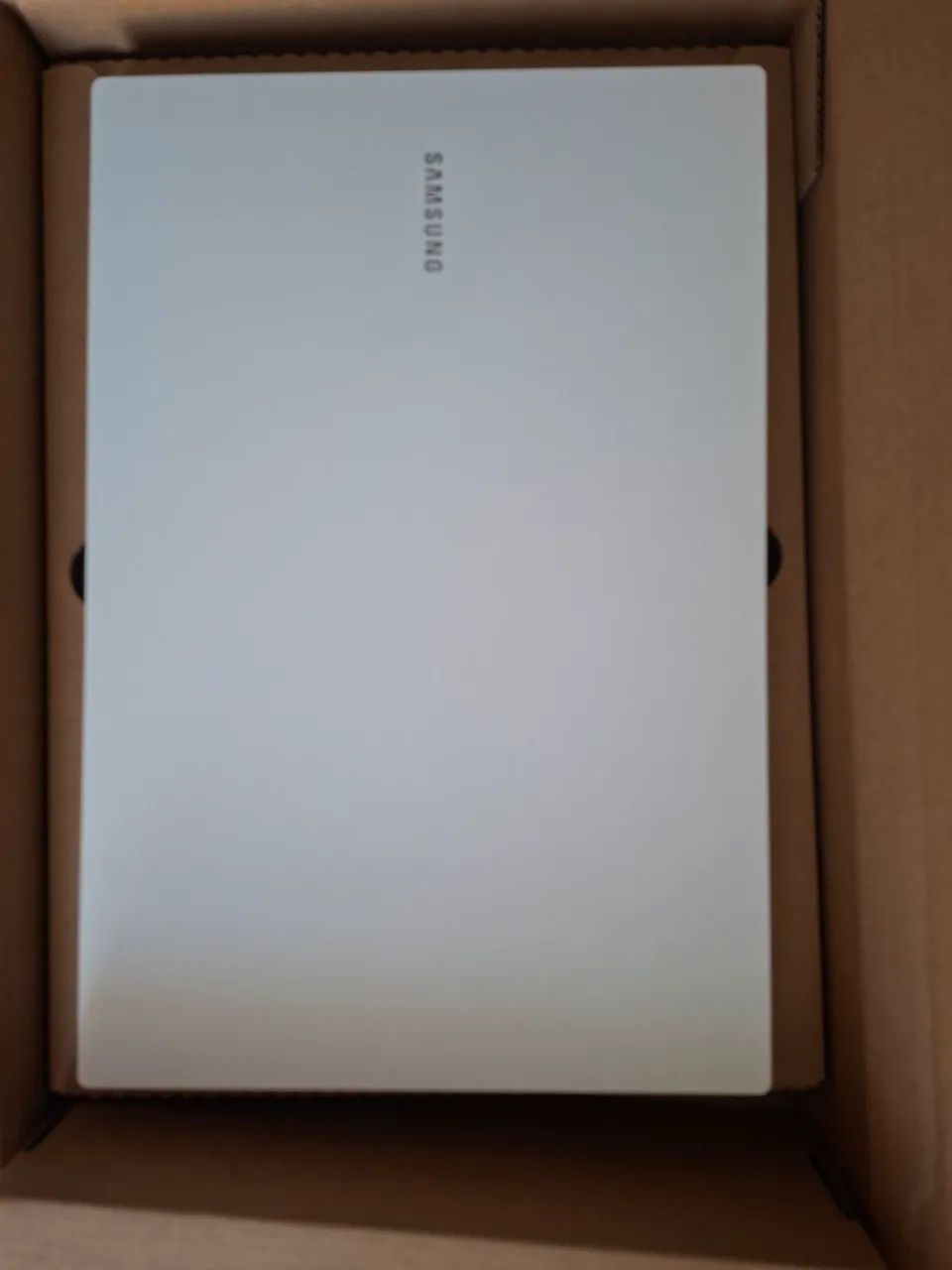 NOTEBOOK SAMSUNG 15.6",Ci3,4G,256G SSD,WIN11