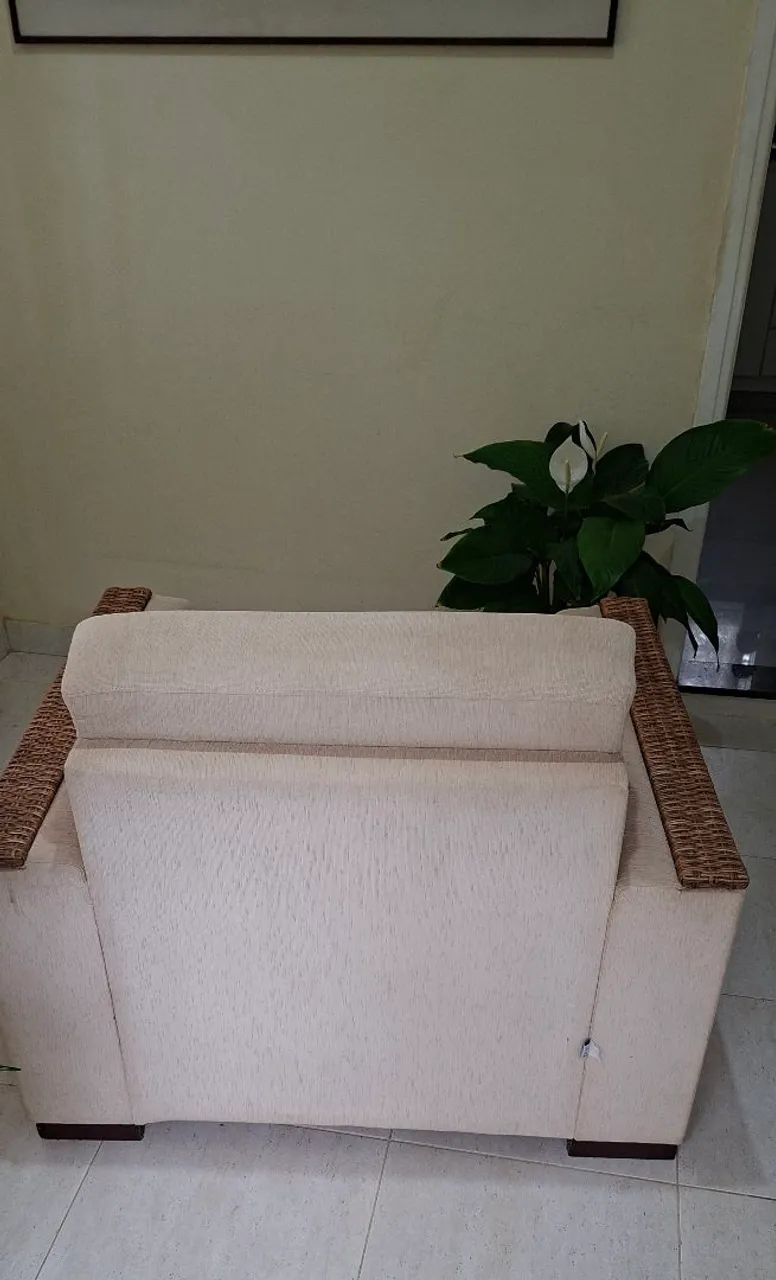 Poltrona  Usada bem Robusta (ler descrição) - Foto 2