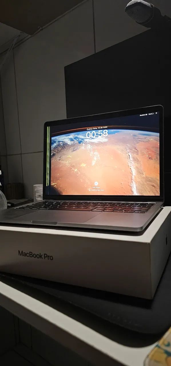 macbook late 2008