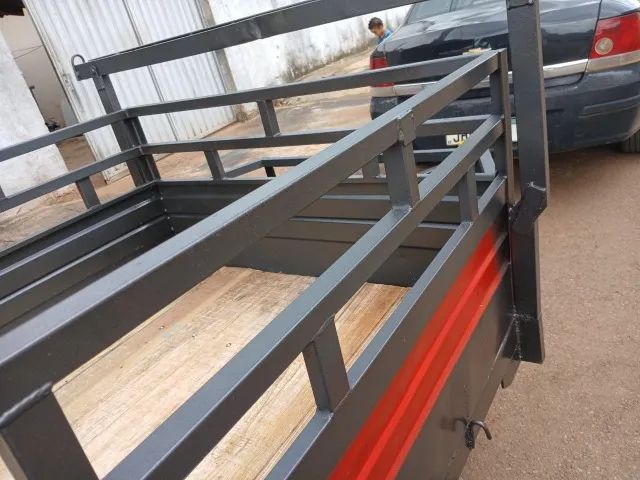 Carreta de 2,5mX1,2m (800Kg) - Foto 3