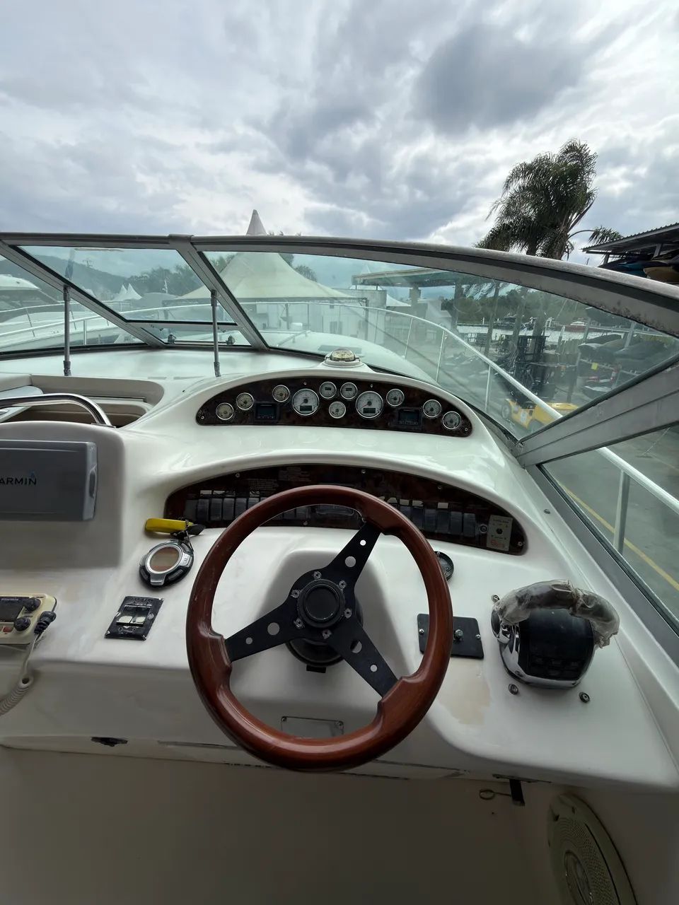 SEA RAY 36,5 