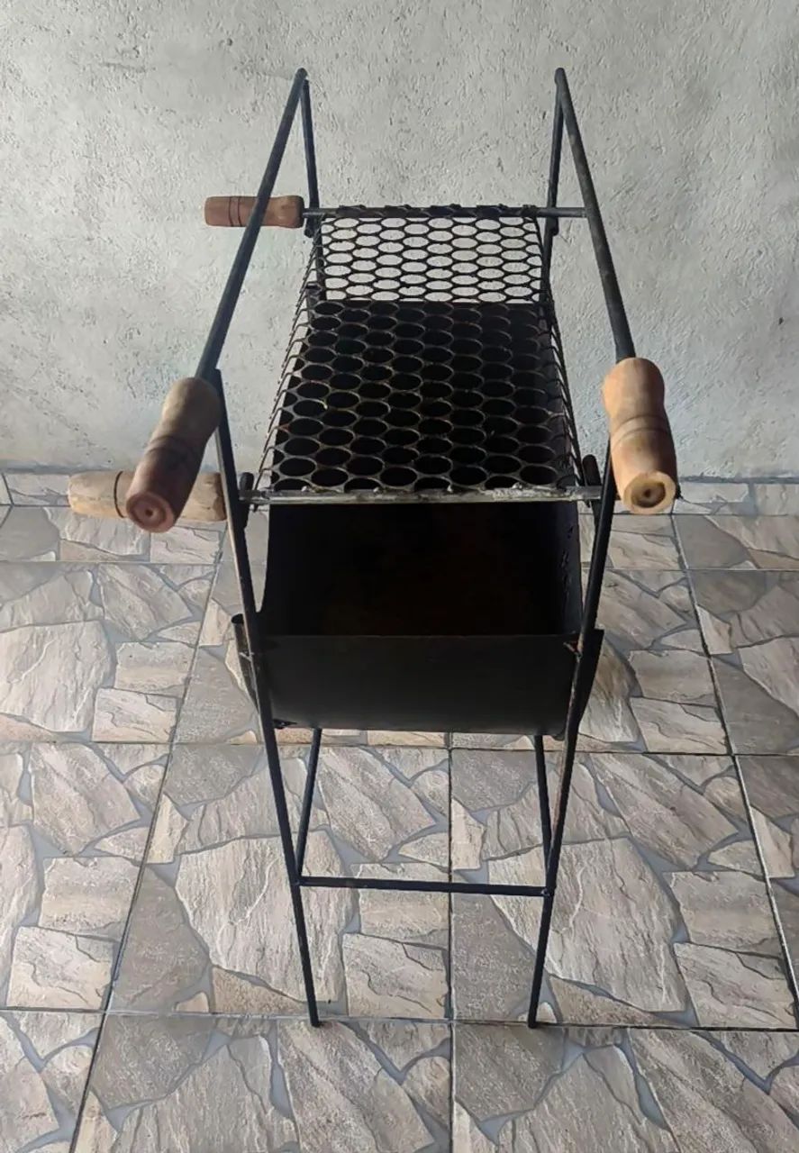Churrasqueira com rodinha  - Foto 2
