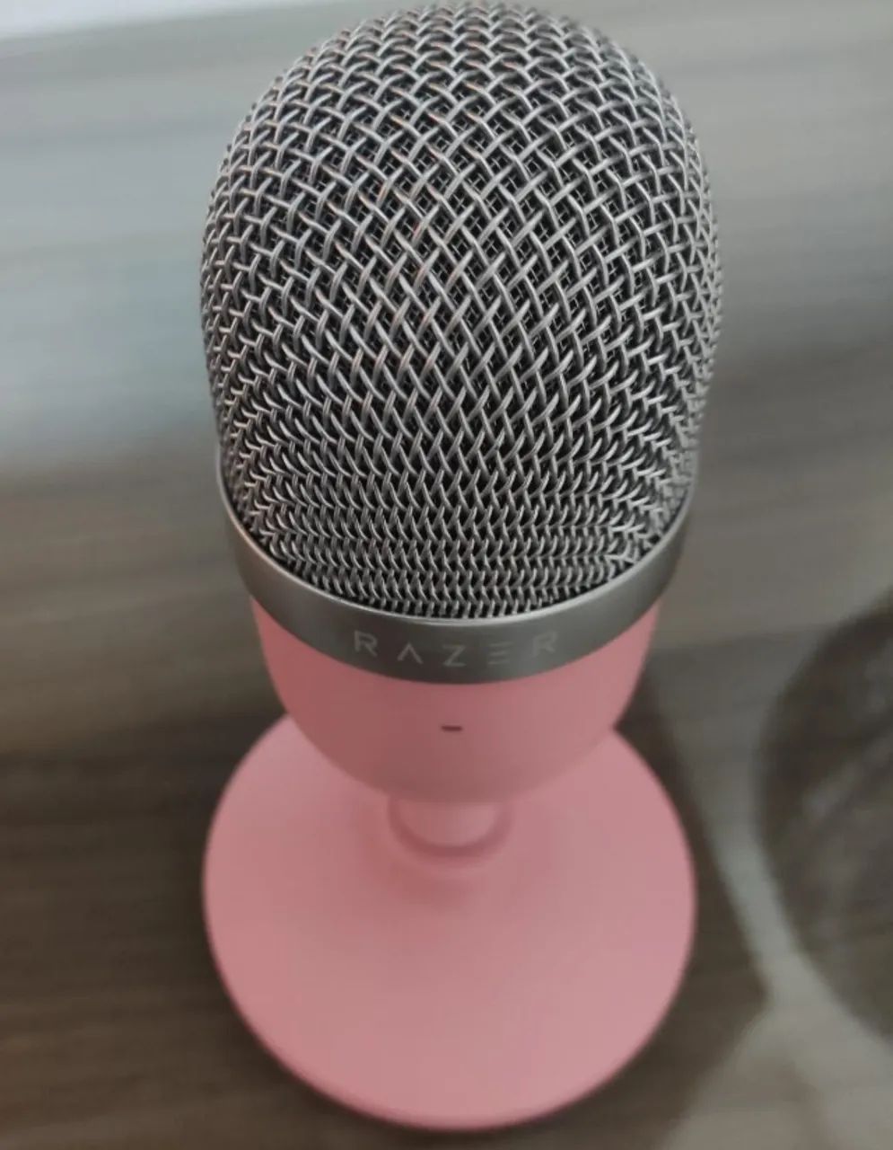 Microfone Razer Seiren Mini Quartz