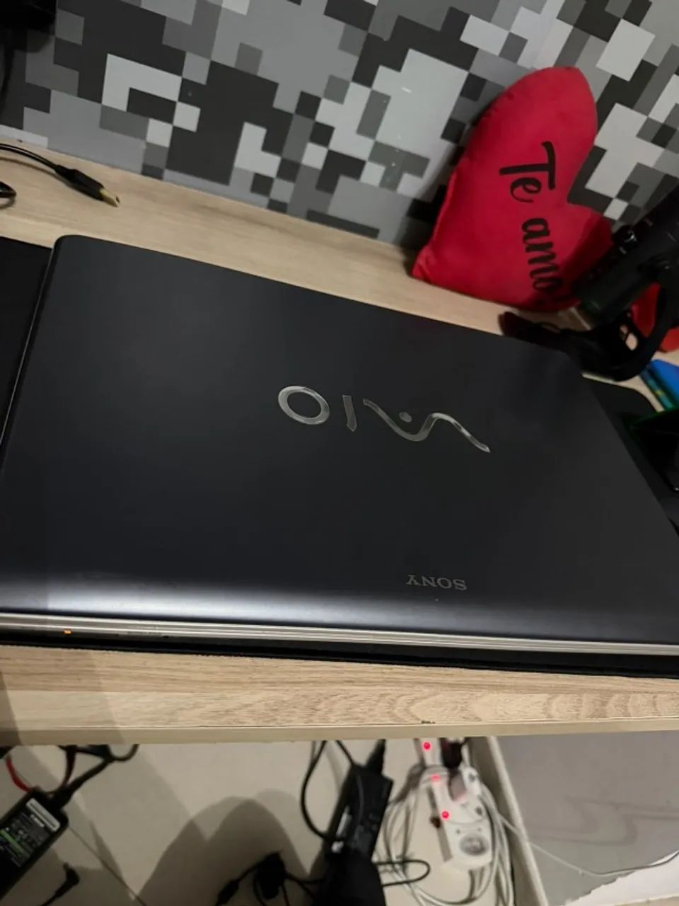 Sony VAIO VPCF13YFX - bateria com defeito - Foto 2