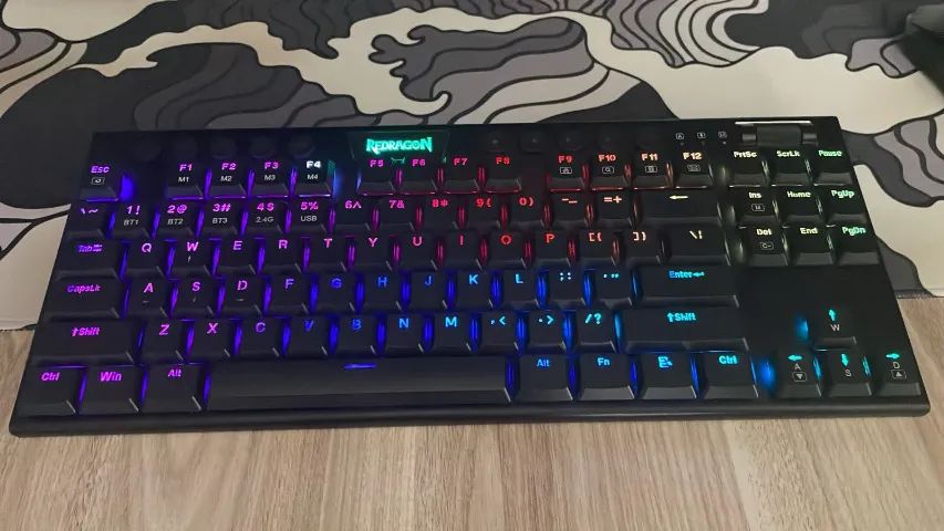 Teclado mecanico Reddragon
