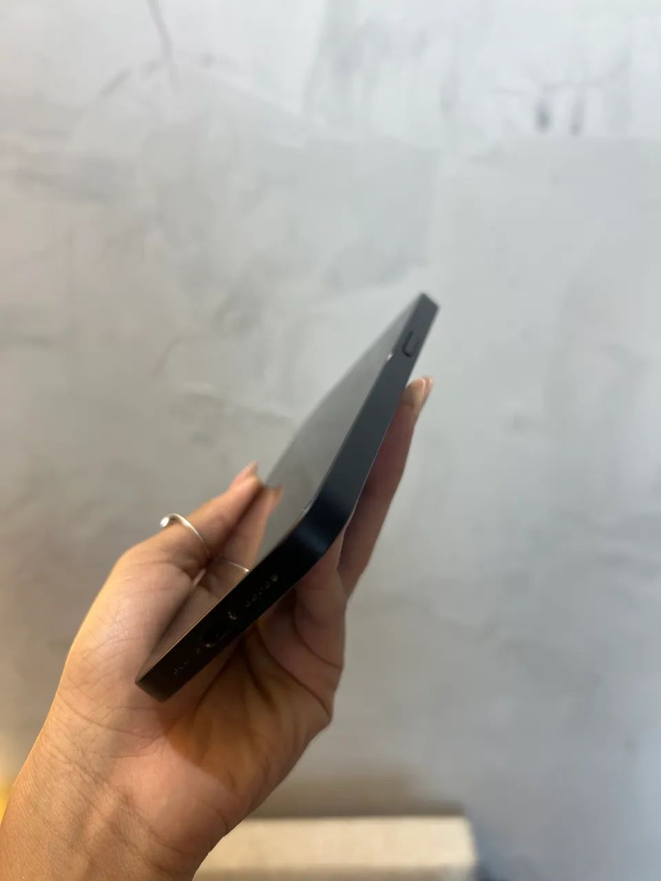 IPhone 16e 128GB SEMINOVO  - Foto 3
