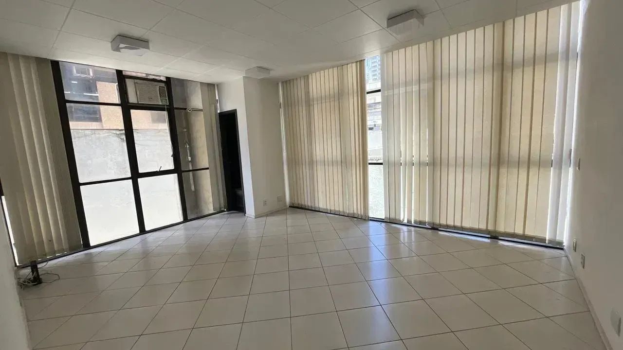 SALA COMERCIAL PARA LOCAÇÃO 34M²  NA SAVASSI- Belo Horizonte - MG