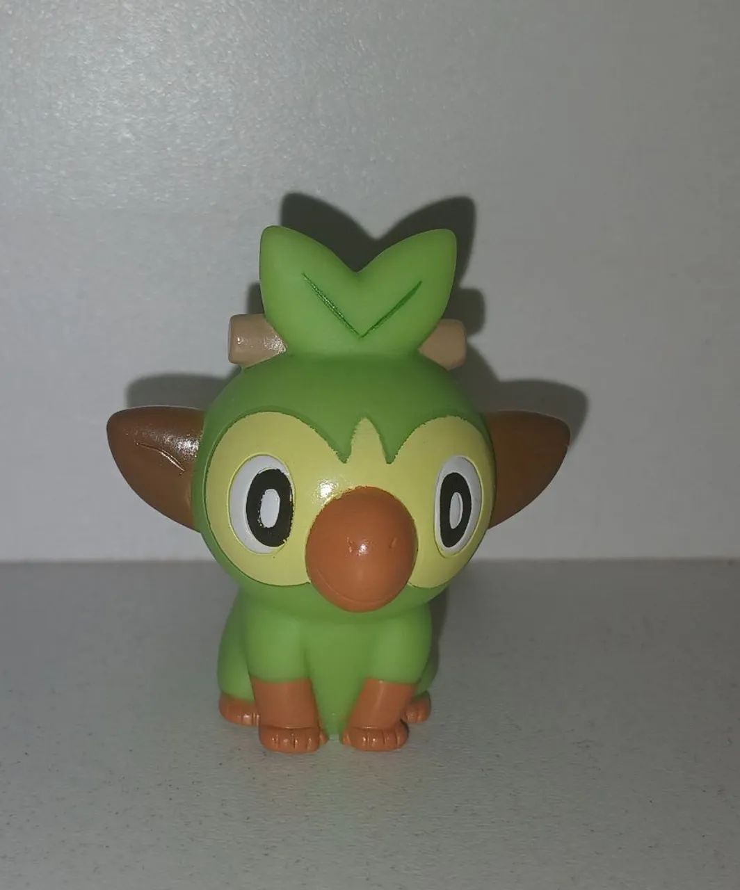 BONECO MINIATURA DEDOCHE POKEMON GROOKEY