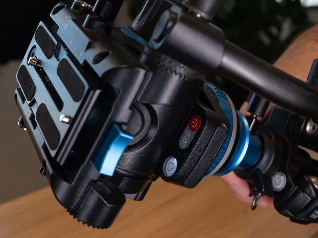 Tripé Benro A2573f Com Cabeça Hidráulica S6 Pro - Foto 4