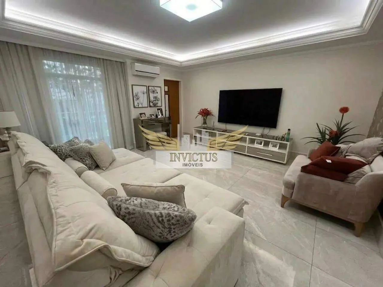 Sobrado com 5 Suítes para Comprar, 300m² - Bairro Jardim, Santo André/SP. - Foto 2