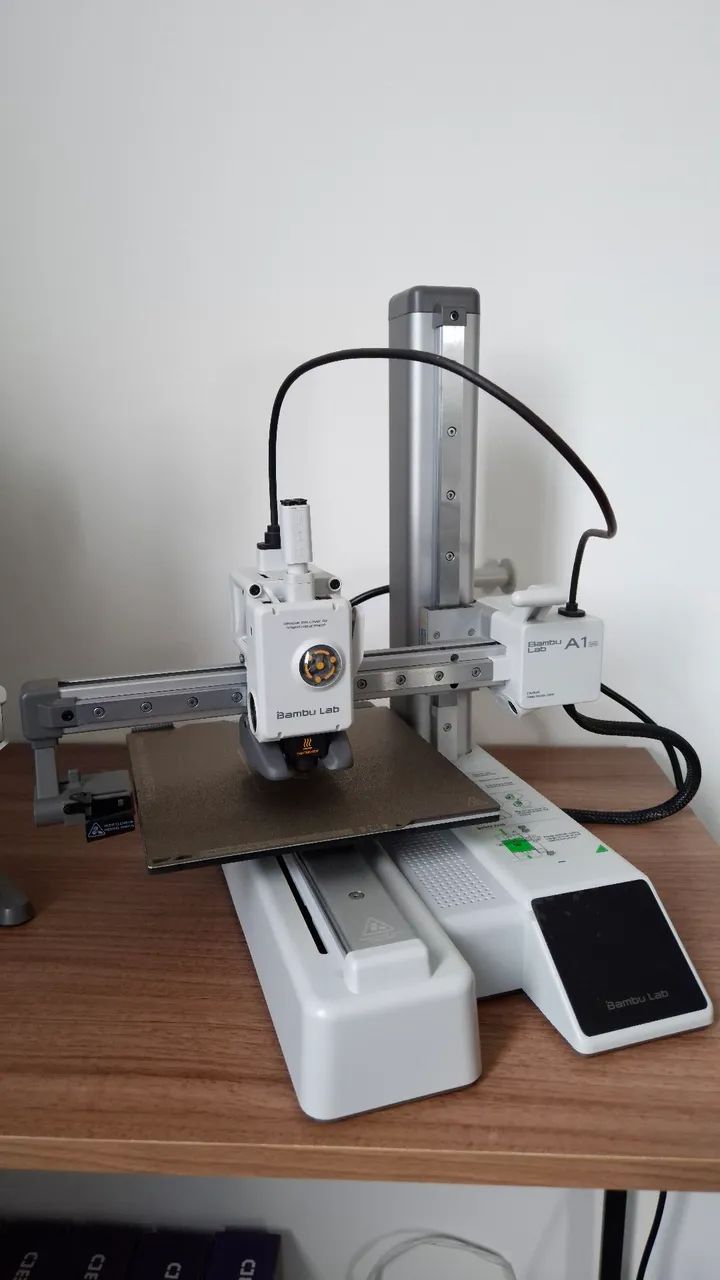 Impressora 3d Bambu Lab A1 Mini + Ams Lite + Adaptador - Foto 3