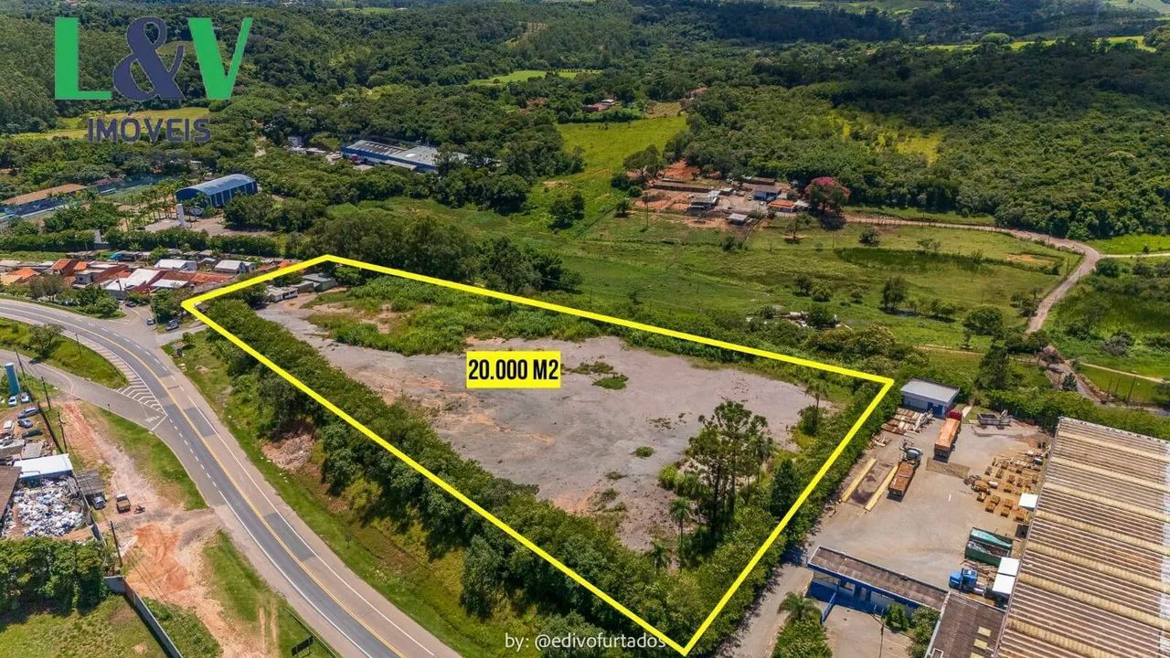 Área com 20.000m² em Louveira -SP