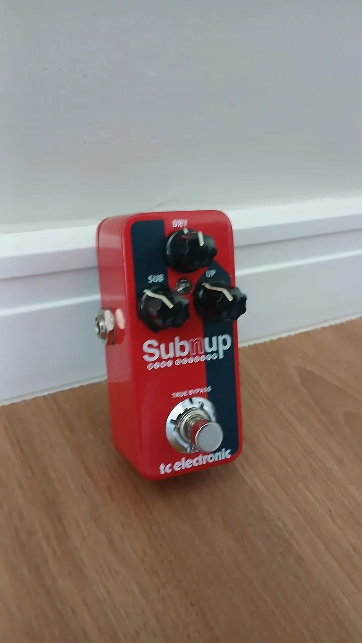 Subnup Mini Octaver TC Eletronic - Instrumentos musicais