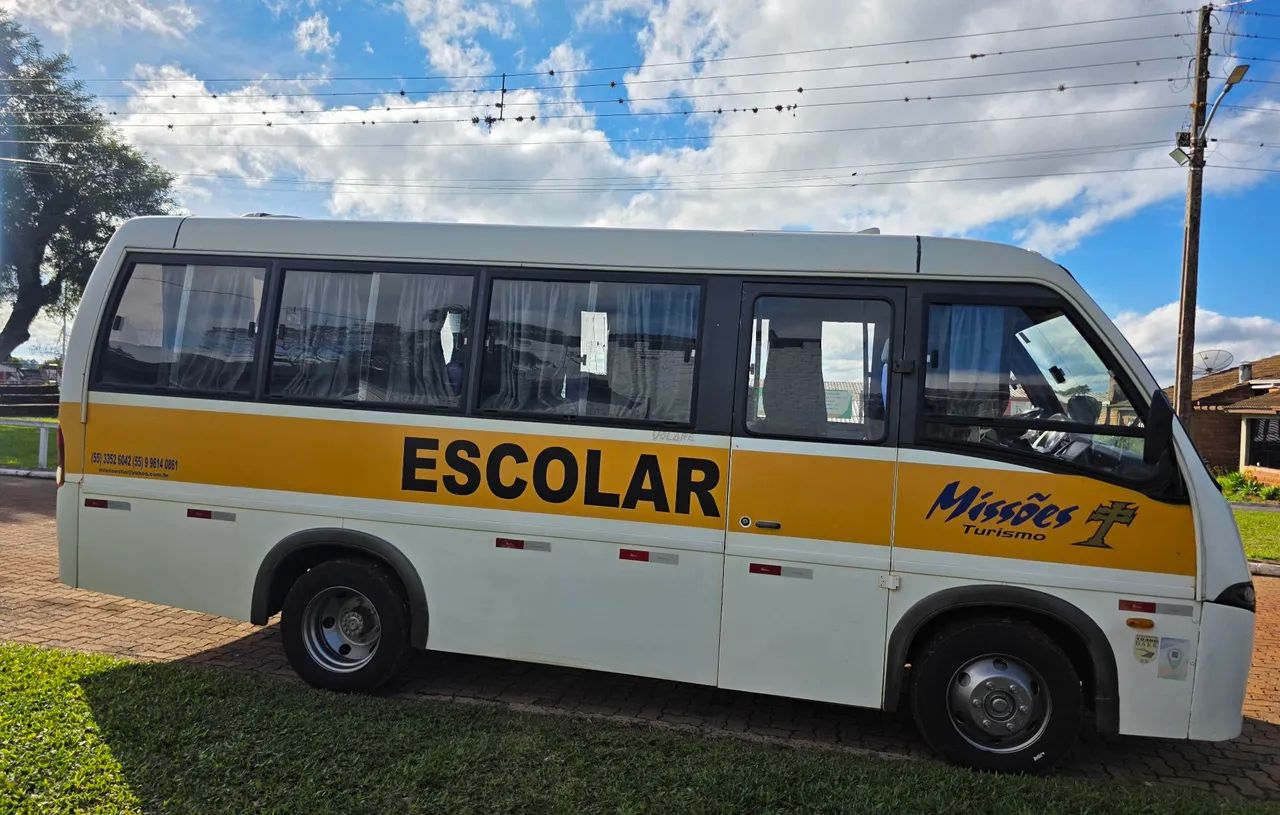 MICROÔNIBUS ESCOLAR VOLARE V8, 2010, 24Lug, MWM, FREIO A AR, EXCELENTE ESTADO. - Foto 11