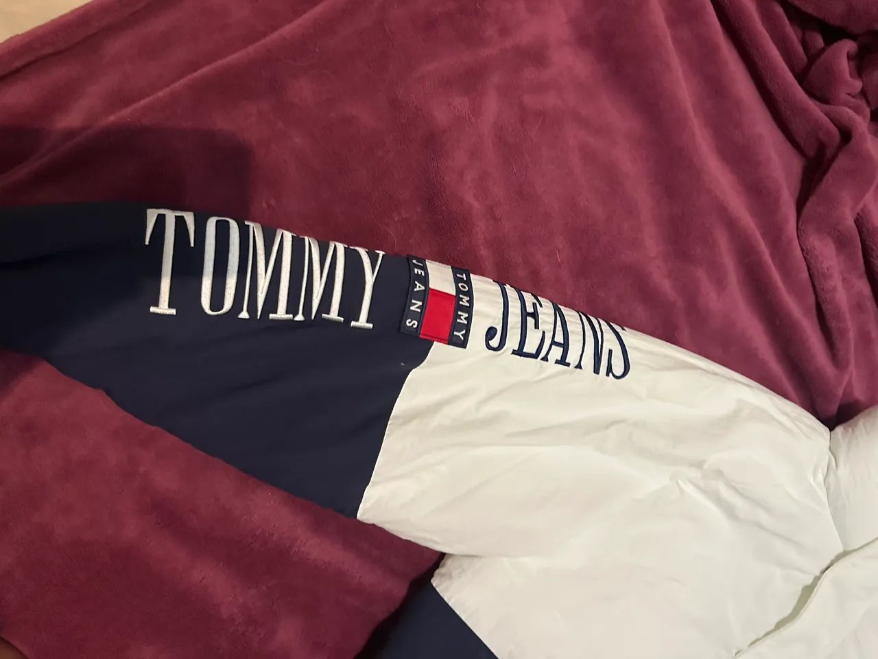 Jaqueta Tommy jeans NOVA - Foto 2